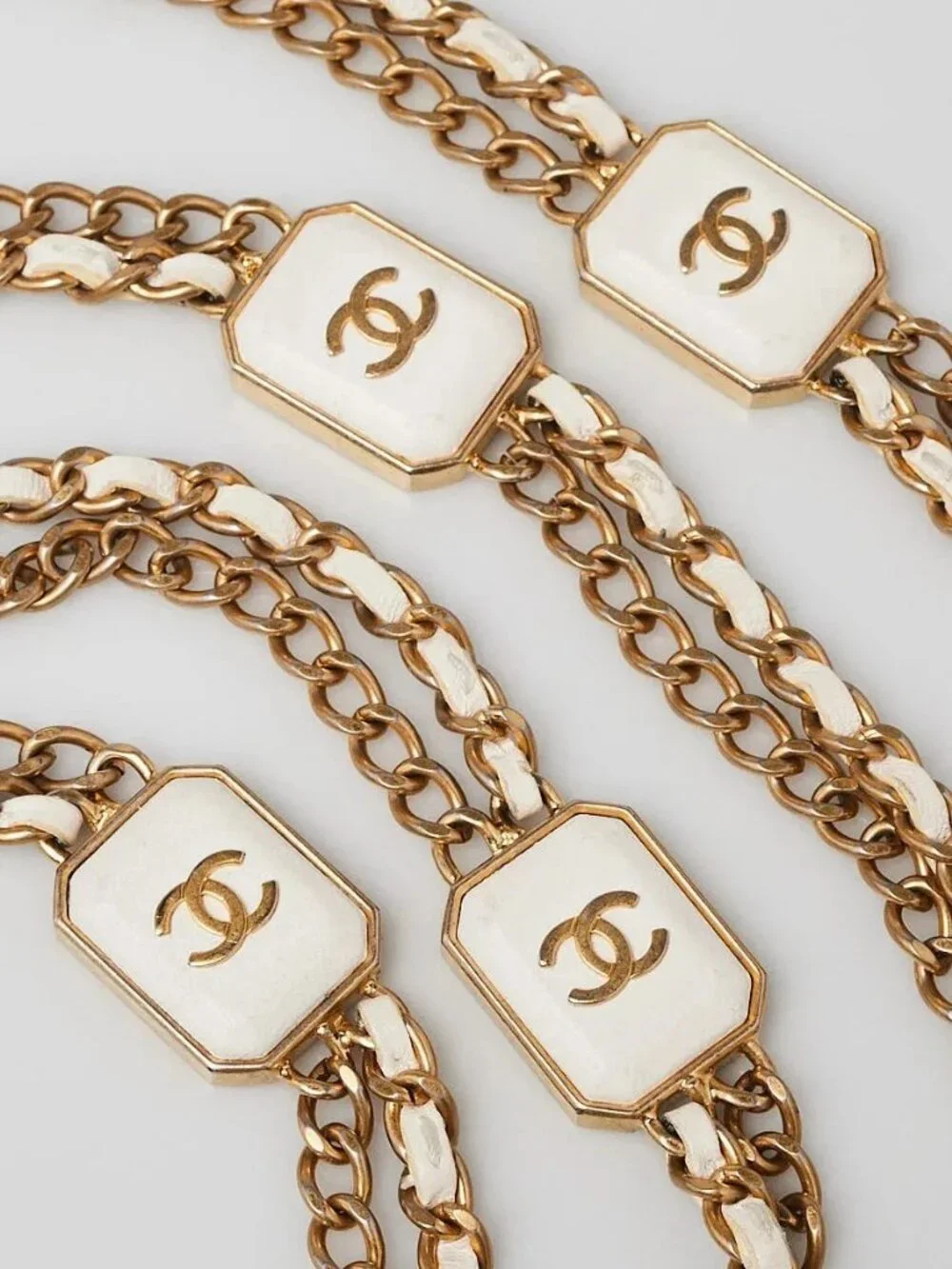 Chanel White Quilted Lambskin Mini Vanity Case With CC Chain Bag